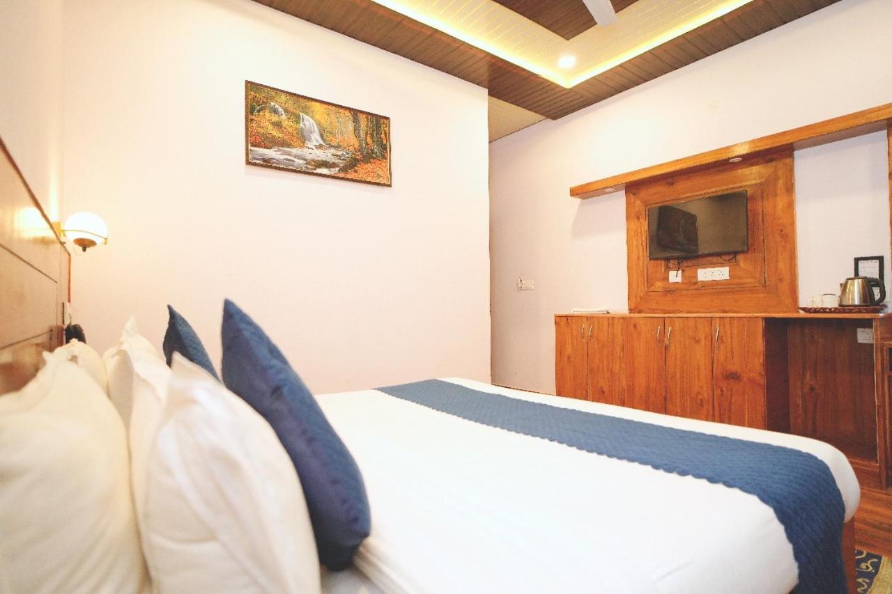 Hotel Kasauli View Cafe Restaurant Open Terrace Mountain View Zewnętrze zdjęcie